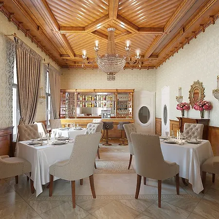 Hotell Royal Boutique And 5*